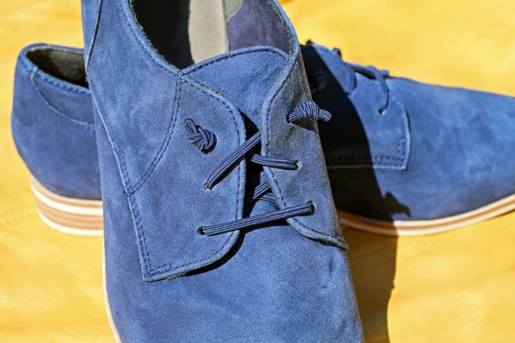 how to clean suede shoes